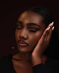 Model: @balafaith01 PHOTOGRAPHED BY:@dlyght_ #highendretouching  #portraitphotography #photographer #retouching #glowup #melaninqueen  #chocolateskin🍫 #colourgrading #creativity