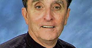 Phoenix Priest Accused Of Sexually Abusing 2 Boys Dies