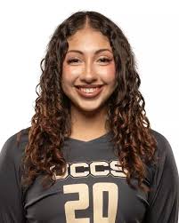 Danielle Varela's Instagram, Twitter & Facebook