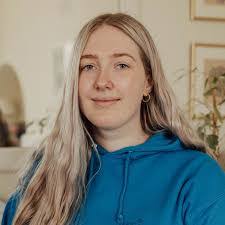 Jasmine Sawyer's Instagram, Twitter & Facebook