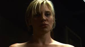 Kara Hatch's Instagram, Twitter & Facebook