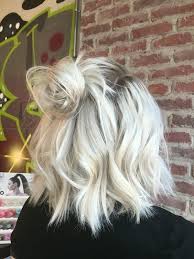 Gorgeous Short Blonde Hair Trends For Winter With Images Short Platinum Blonde Hair Hair Styles Bleach Blonde Hair