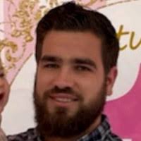 Warren Ritz's Instagram, Twitter & Facebook