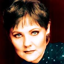 Voix des Arts: A Voice for the Performing Arts throughout the World