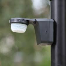 Historische Bewegungsmelder Wegeleuchte Place Des Vosges 1 Von Roger Pradier Detailansicht Des Bewegungsmelders Bewegungsmelder Aussenleuchten Aussenlampe
