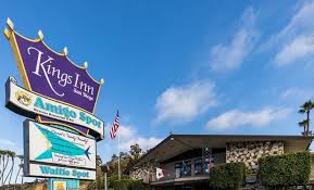 With an unsurpassed beachfront location, experience the endless summer beach party in pacific beach along three miles of boardwalk from the new pacific view inn. Kings Inn San Diego 111 2 4 8 San Diego Hotel Deals Reviews Kayak
