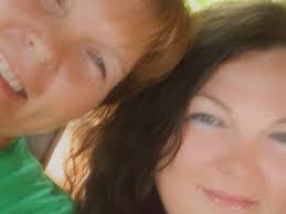 Deborah Huling's Instagram, Twitter & Facebook