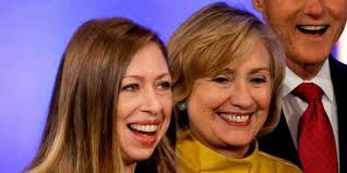 Chelsea clinton announced she was pregnant on twitter in january, sharing how thrilled she was for her children to become a big brother and sister. Chelsea Clinton Bringt Tochter Zur Welt
