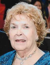 Marie Flippin's Instagram, Twitter & Facebook