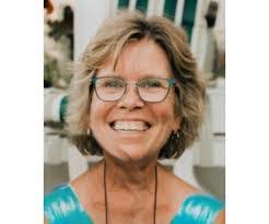 Renata Erickson's Instagram, Twitter & Facebook