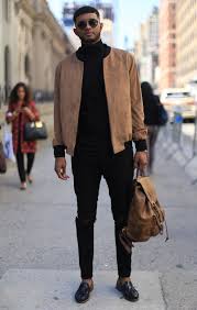 Casual Black And Brown Outfits See The Latest Men S Street Style Photography At Fashionbeans Browse Through Our Street S Mens Street Style Men S Street Style Photography Mens Fashion Casual
