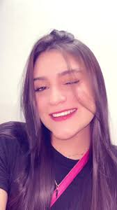 Karina Madriz's Instagram, Twitter & Facebook