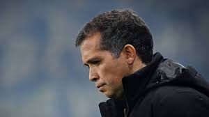 🟡🟢 FC Nantes. Pour Luis Castro, une situation de plus en plus intenable.  ➡️ https://l.ouest-france.fr/9mA3