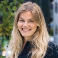 Lisa Heise's Instagram, Twitter & Facebook