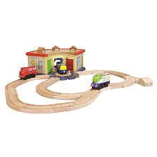 Chuggington Wooden Railway Trainee Set 4 Stars My Grandson S First Train Set He Loved Assisting In The Set Up The Mov Wooden Chuggington Wooden Toy Car