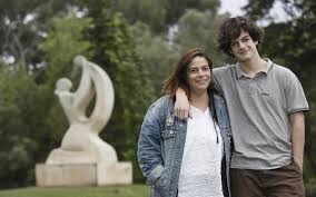 Com a concorrente estava também o ator diogo carmona, que não negou o sucedido. Diogo Carmona E Joana