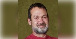 Chris Carolan's Instagram, Twitter & Facebook