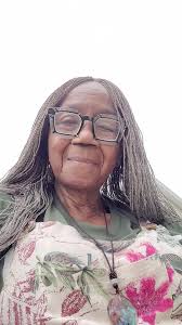 Sarah Seales Maestra