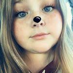 Amber Gooch's Instagram, Twitter & Facebook