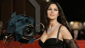 10 صور في عيد ميلاد مونيكا بيلوتشي تثبت أنها ملكة دائمة - 30.09.2017,  سبوتنيك عربي