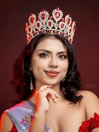 SAN ANDRES RUMBO A RDP 2025 Así sale la Representante de San Andrés Peten  Dulce Abril Cano en busca de la corona 👑 Rumbo a la Concentración de Reina  Departamental de Petén