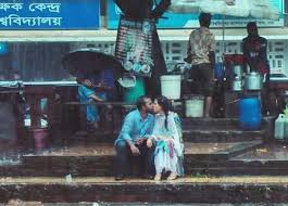 Sesuai janji admin di atas admin akan membagikan hridoy bo9 viral video bangladesh rogol full videonya akan admin berikan link videonya di bawah ya sobat. Bangladesh Photographer Fired Over Viral Photo Of Couple Kissing In The Rain World News Hindustan Times