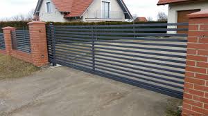 Schmiedezaune Metallzaune Und Gartenzaune Aus Polen Gitterzaun Gartenzaun Schmuckzaun