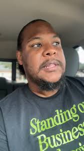 This is Constable Major Bruce Thomas. This officer just Threaten to have  people take down my political signs (2 of them that I know personally and  someone named Lamont that he offered