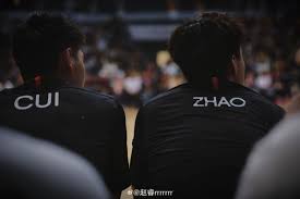 与老詹近距离接触！赵睿晒18张活动照：解锁多重身份