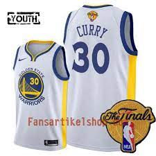 Latest on golden state warriors point guard stephen curry including news, stats, videos, highlights and more on espn. Nba Golden State Warriors Trikot Stephen Curry 30 2018 Nba Finals Patch Nike Weiss Swingman Kinder