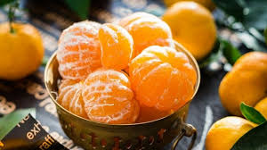 Menjelang perayaan tahun baru cina ini limau mandarin akan banyak dijual di pasaran. Elak Batuk Atau Sakit Tekak Ini Cara Betul Makan Limau Mandarin Ohsempoi