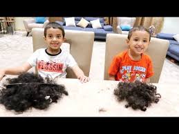 الحاضرين لجلسة قضية المتظاهرين رايحة تتصور وليست اسر الشهداء. Ø­Ù„Ù‚Ù†Ø§ Ø´Ø¹Ø± Ø¢Ø³Ø± ÙˆØ³Ø§Ù…Ø± Youtube