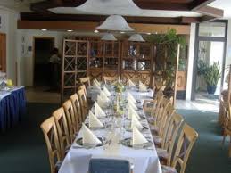 The greeting when visitors arrive is: Restaurant Stadt Obertshausen Burgerhaus Hausen