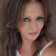 Amber Danille Fayard Bush, 35, of Waveland and Diamondhead, passed away