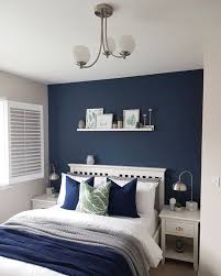 Sólo espera tu piel escribiendo un romance. 12 Colores Con Los Que Combinar Y Muy Bien El Azul Marino En Decoracion