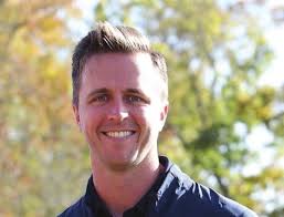 Center's longest sitting commander retiring