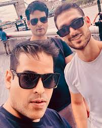 Samir Bhatia (@samirbhatia22) • Instagram photos and videos