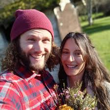 Taking over my Arcata apartment lease