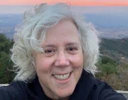 Rosie Conrad's Instagram, Twitter & Facebook