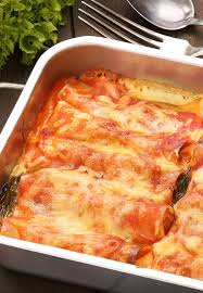 In medium bowl, mix spinach, cottage cheese, mushrooms, 1/3 cup parmesan cheese, the nutmeg and pepper. Three Cheese Manicotti With Spinach And Prosciutto Dadspantry