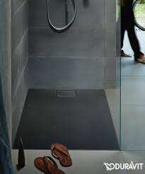 Duravit Stonetto Rechteck Die Puristische Optik Der Duschwanne In Anthrazit Macht In Jedem Bad Eine Gute Figur Der Ablauf Ist Verde Duschwanne Duravit Dusche