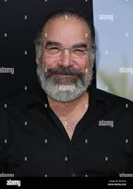 Mandy patinkin hi-res stock photography and images