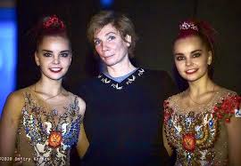 Born 13 august 1998) is a russian individual rhythmic gymnast. Dina Averina Choreographer Irina Zenovka Arina Averina At Ice Flame 2020