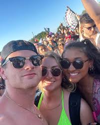 Ripcurl and the crew survived the weekend @smftampa See you next year  sunsetters 🌅