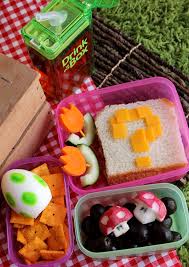 Momma Told Me: Make Meal Time Personal With Drink In The Box + Bento Ideas