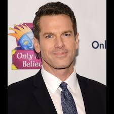 Thomas Roberts Named New Host of 'DailyMailTV' in Season 4