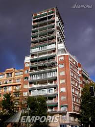 Pintor rosales (5065786614).jpg 640 × 480; Pintor Rosales 48 Madrid 209442 Emporis