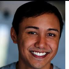 People related to "social media manager"