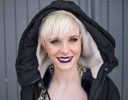 Danika Fendyr Projects :: Photos, videos, logos, illustrations and branding  :: Behance