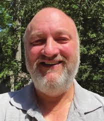 Edward Salvi's Instagram, Twitter & Facebook